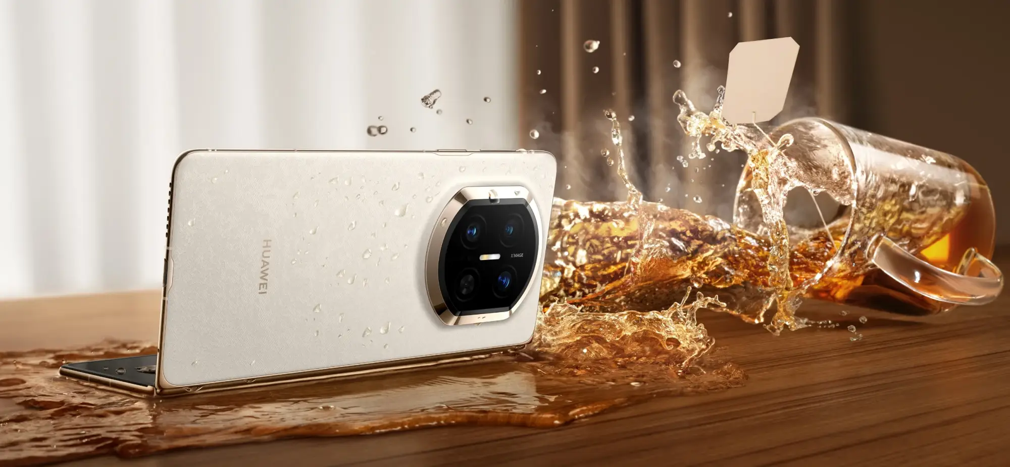 Huawei Mate X7: Katlanabilir Meta Resmen Değişti!